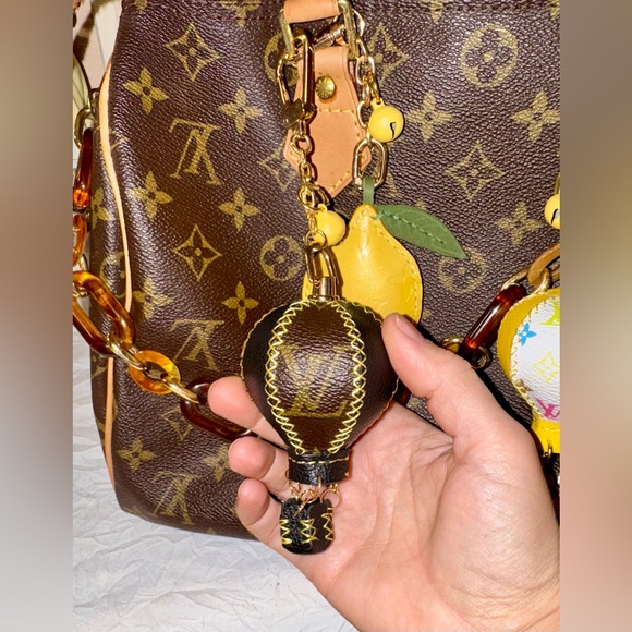 ‼️ LV monogram Custom Air Balloon 🎈 charm handmade - Picture 6 of 11